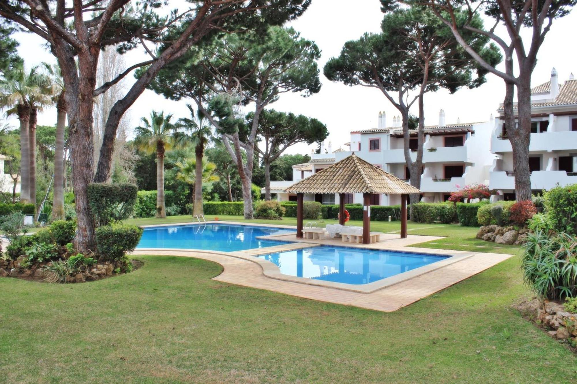 Golf Apartment - Solar Do Golfe Condominium ヴィラモウラ エクステリア 写真